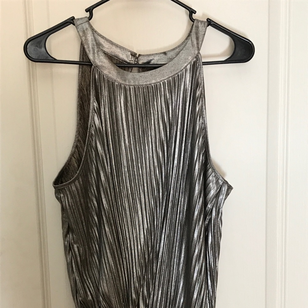 Silver Scoop Neck Tank